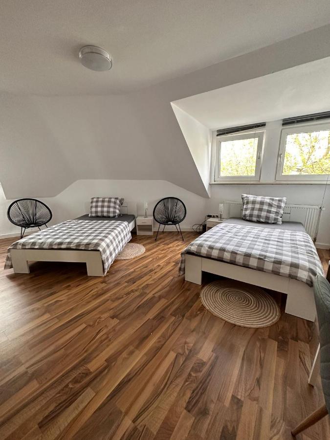 Zimmer Im Zentrum - In Der Naehe Zum Hauptbahnhof Paderborn Eksteriør billede
